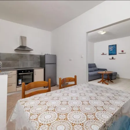 Ivan & Mirjana 1 Apartament Lopar